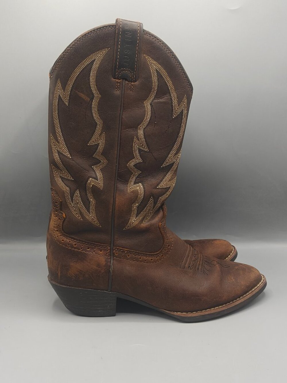 Justin Women' s Rosella 8.5B Pointed Toe Desert Brown Cowboy/ Casual Boots L2720